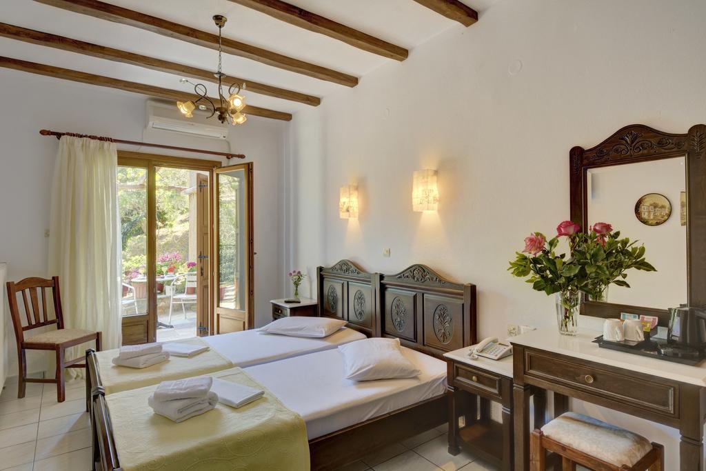 Hotel Agnadi - Horefto Ngoại thất bức ảnh